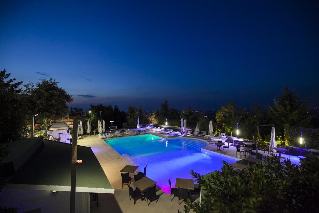 Hotel Monte Del Re Dozza Esterno foto
