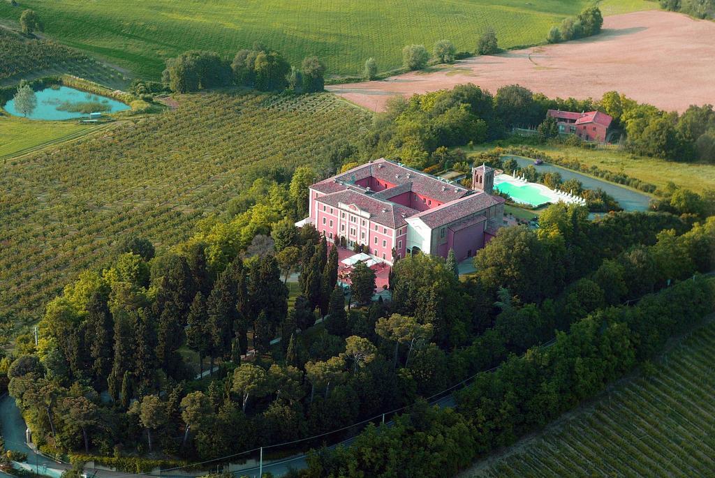 Hotel Monte Del Re Dozza Esterno foto